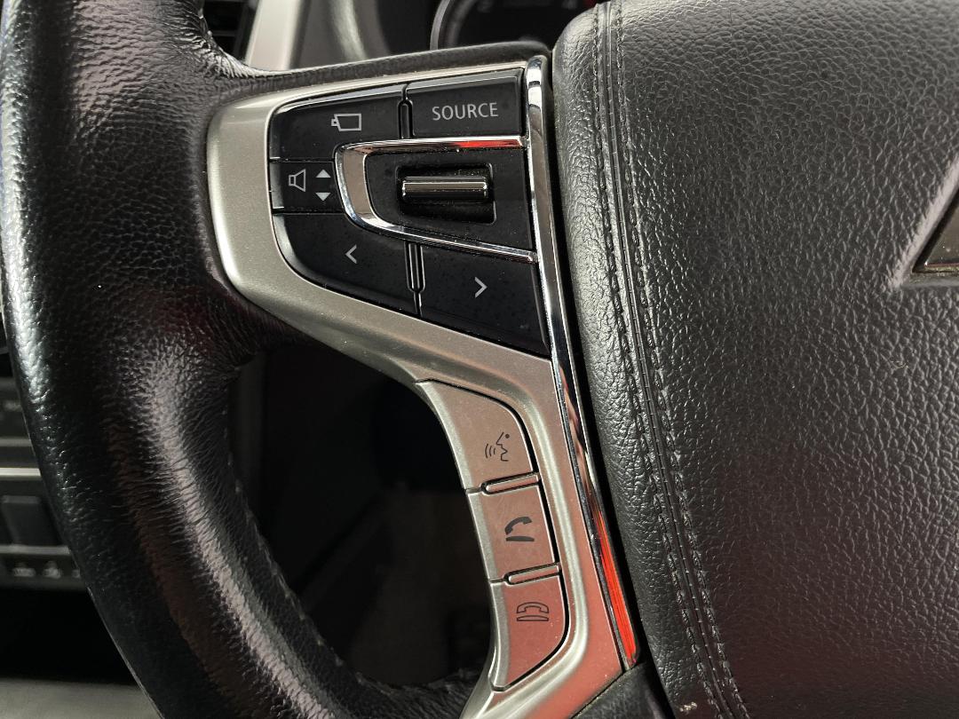 Photo '26' of Mitsubishi Triton