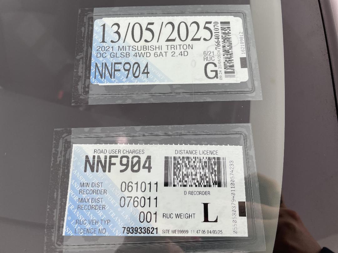 Photo '30' of Mitsubishi Triton