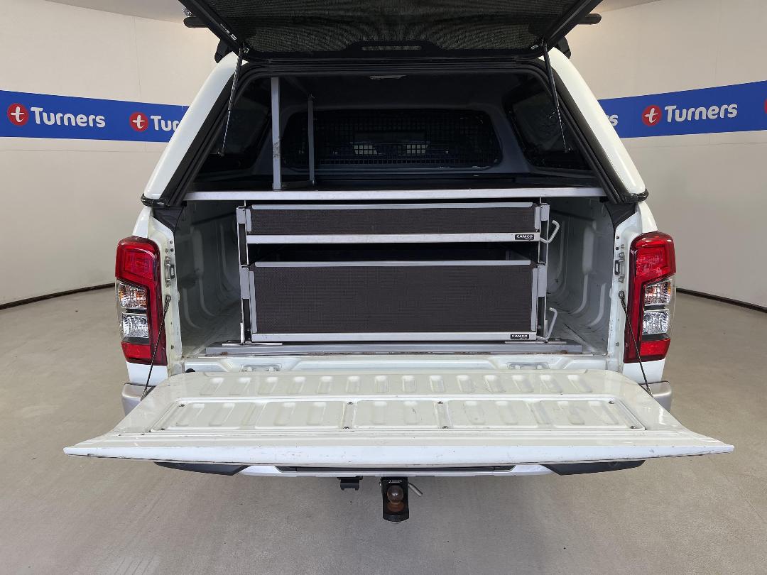 Photo '14' of Mitsubishi Triton