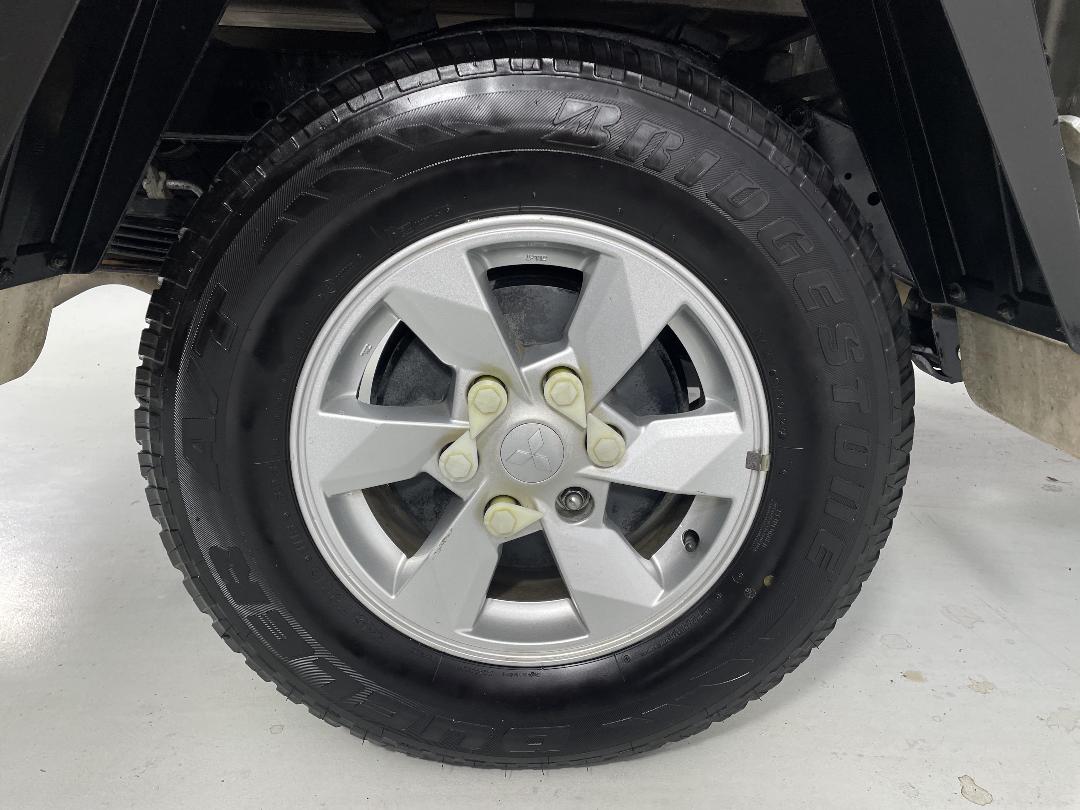 Photo '12' of Mitsubishi Triton Photo '12' of Mitsubishi Triton