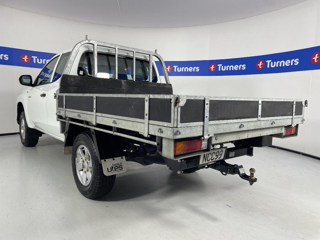 Photo '5' of Mitsubishi Triton Photo '5' of Mitsubishi Triton