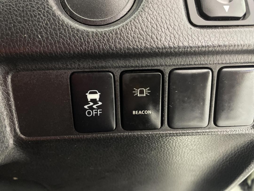 Photo '25' of Mitsubishi Triton Photo '25' of Mitsubishi Triton