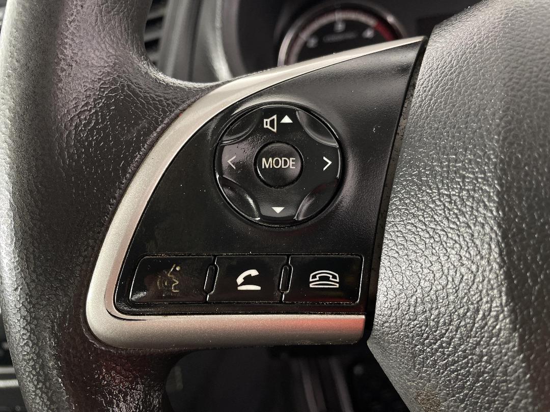 Photo '24' of Mitsubishi Triton Photo '24' of Mitsubishi Triton