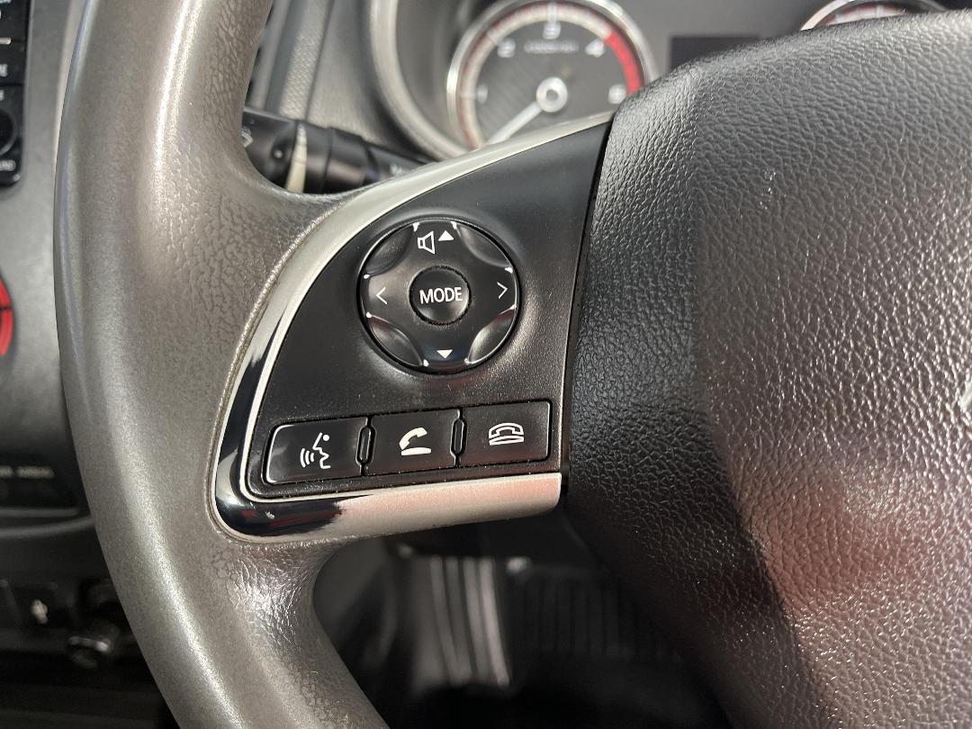 Photo '20' of Mitsubishi Triton