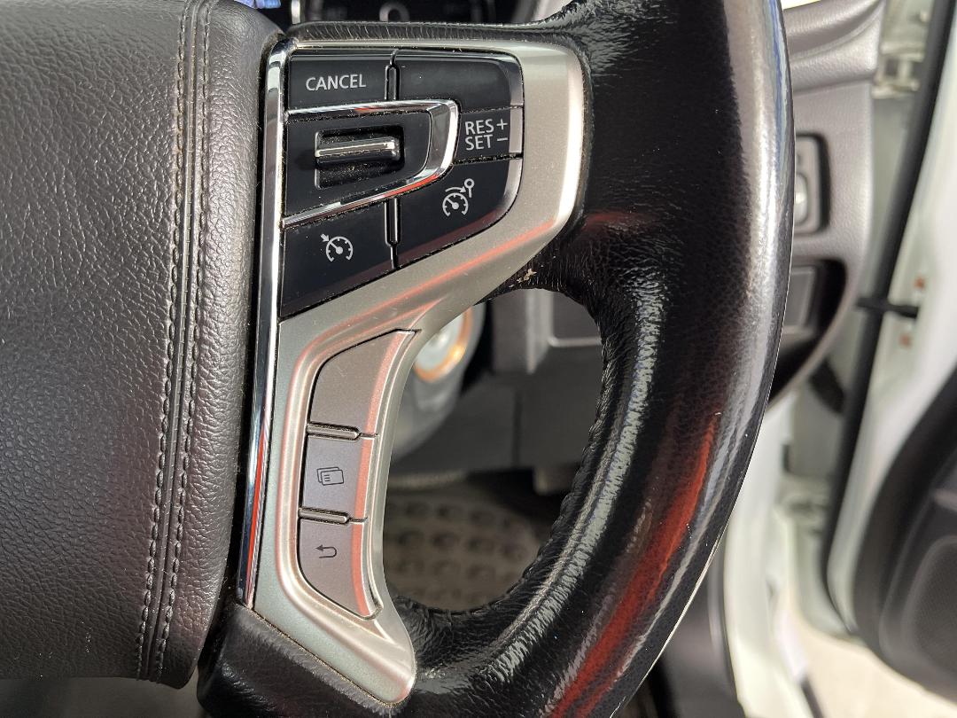 Photo '25' of Mitsubishi Triton