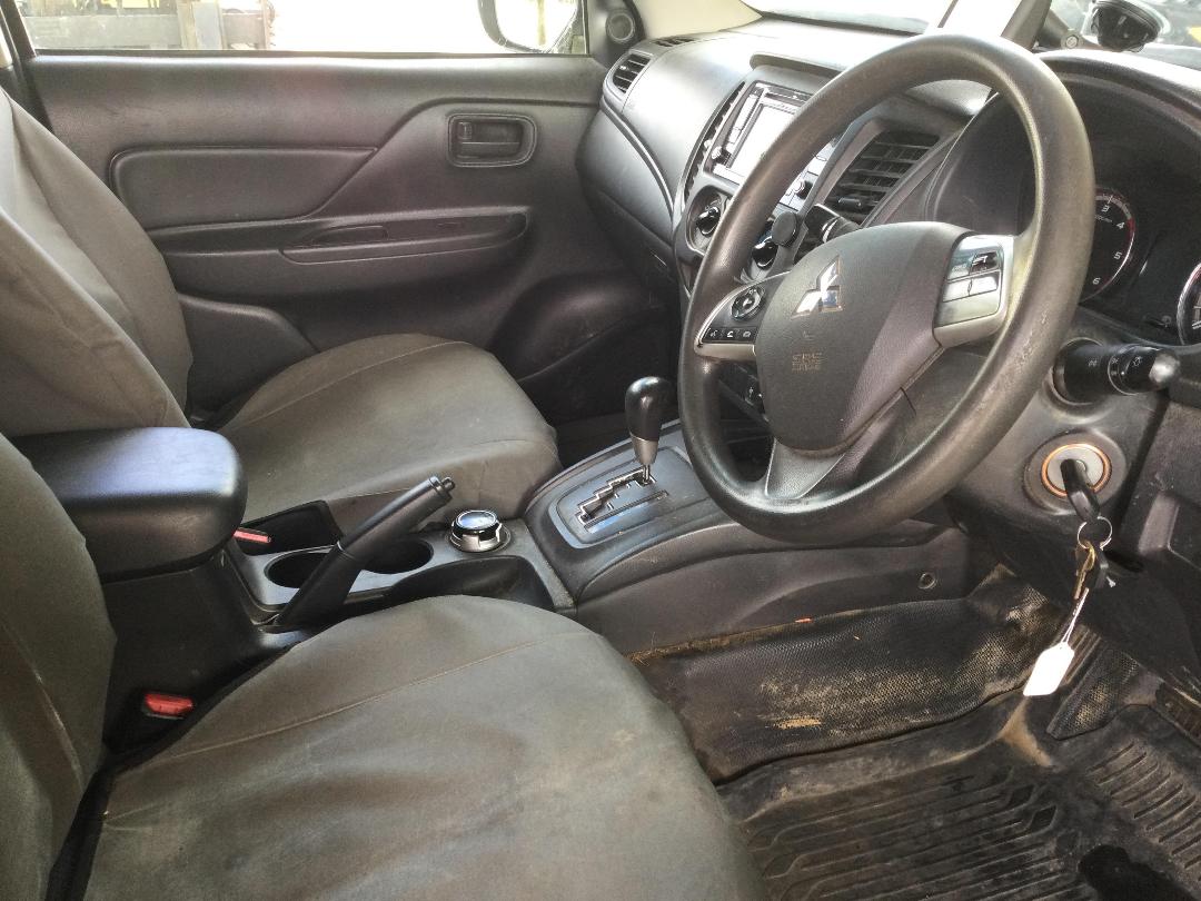 Photo '11' of Mitsubishi Triton CC C GLX 4WD 6AT