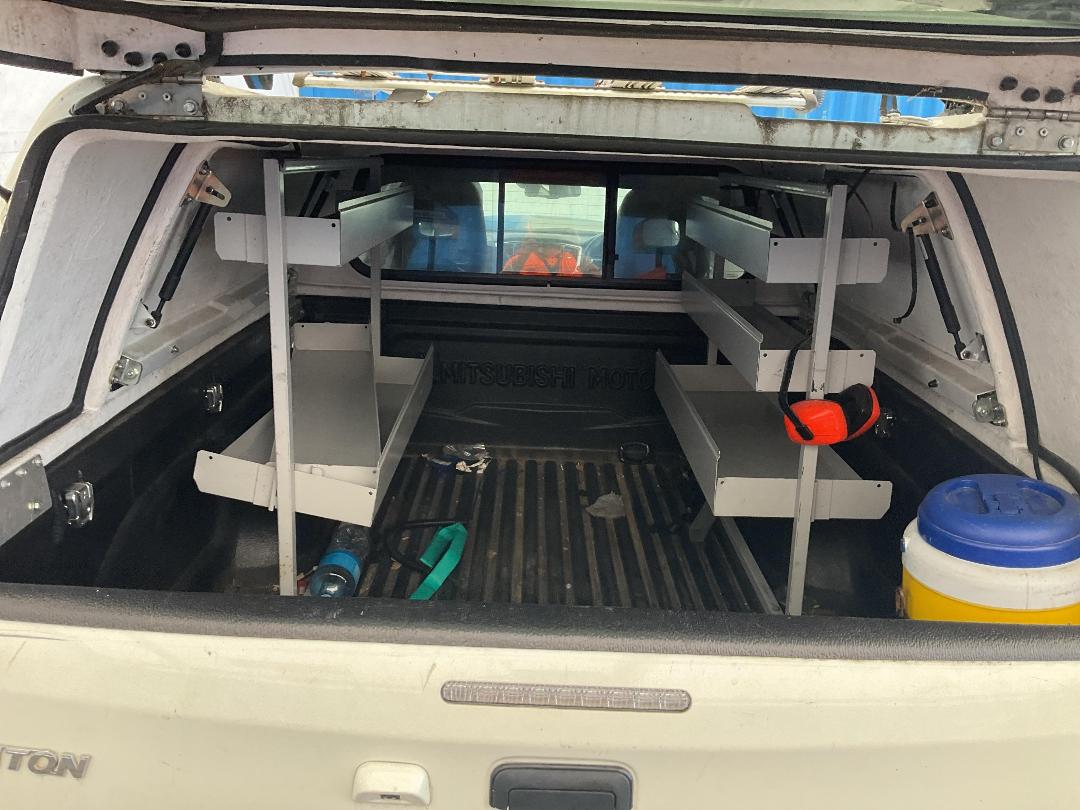 Photo '15' of Mitsubishi Triton CC GLX 4WD 6AT Photo '15' of Mitsubishi Triton CC GLX 4WD 6AT