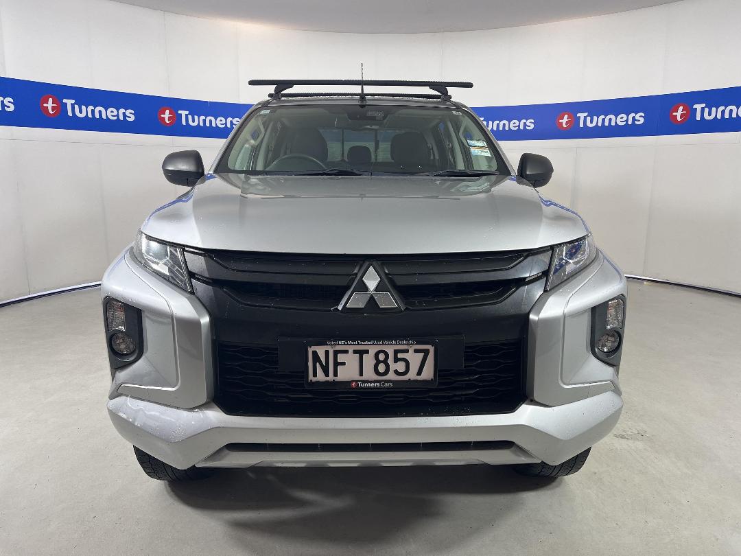 Photo '2' of Mitsubishi Triton Photo '2' of Mitsubishi Triton