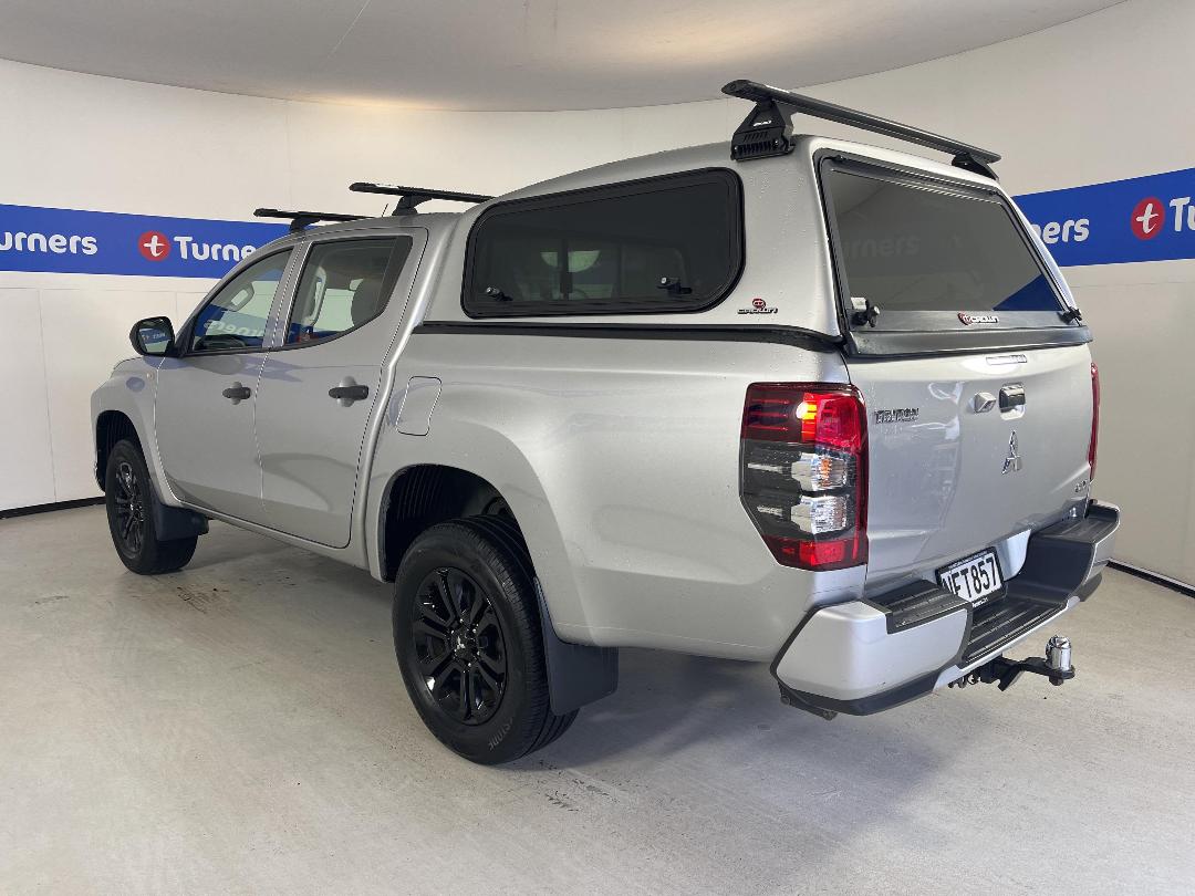 Photo '5' of Mitsubishi Triton Photo '5' of Mitsubishi Triton