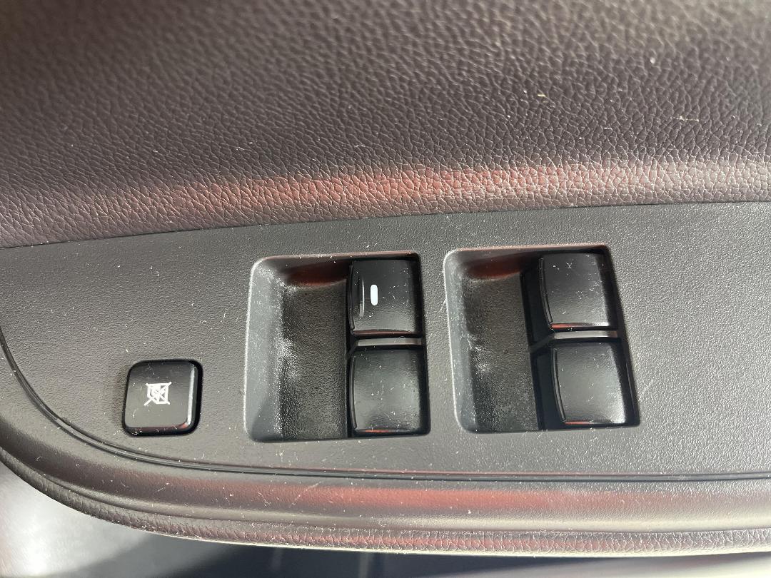 Photo '24' of Mitsubishi Triton Photo '24' of Mitsubishi Triton