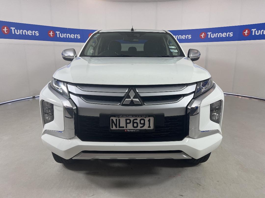 Photo '2' of Mitsubishi Triton Photo '2' of Mitsubishi Triton