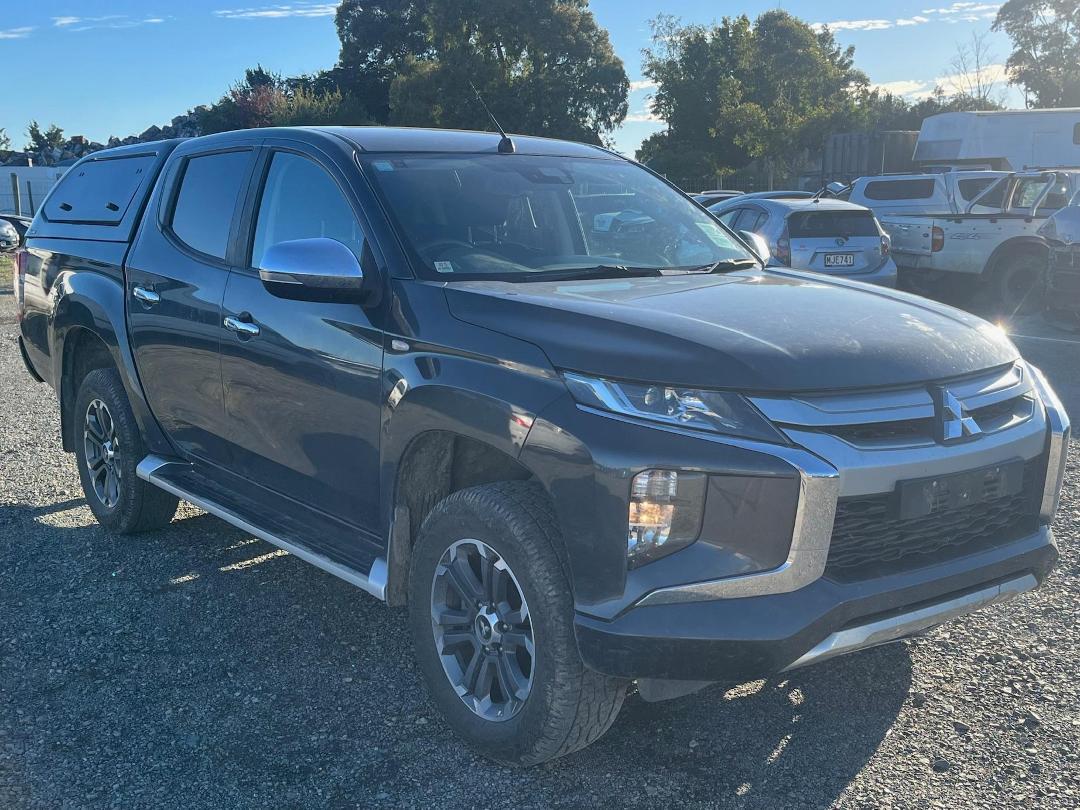 Photo '6' of Mitsubishi Triton DC Glxr 6AT Photo '6' of Mitsubishi Triton DC Glxr 6AT