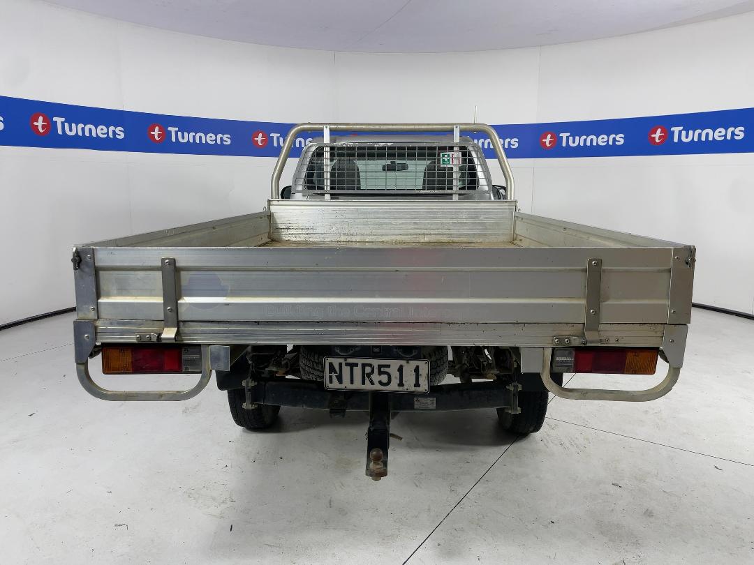 Photo '6' of Mitsubishi Triton