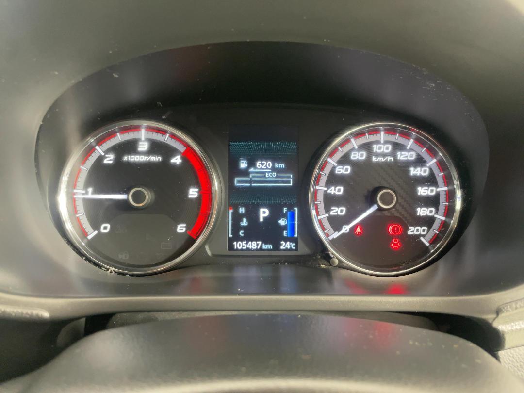 Photo '21' of Mitsubishi Triton Photo '21' of Mitsubishi Triton