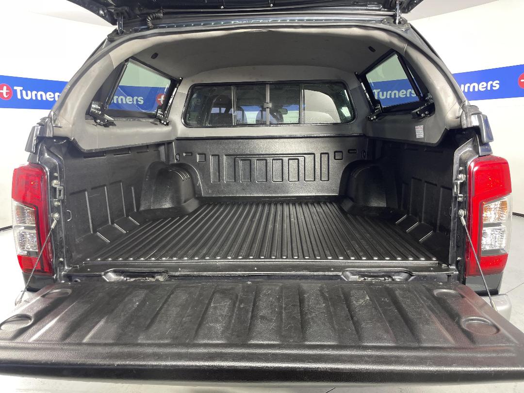 Photo '14' of Mitsubishi Triton