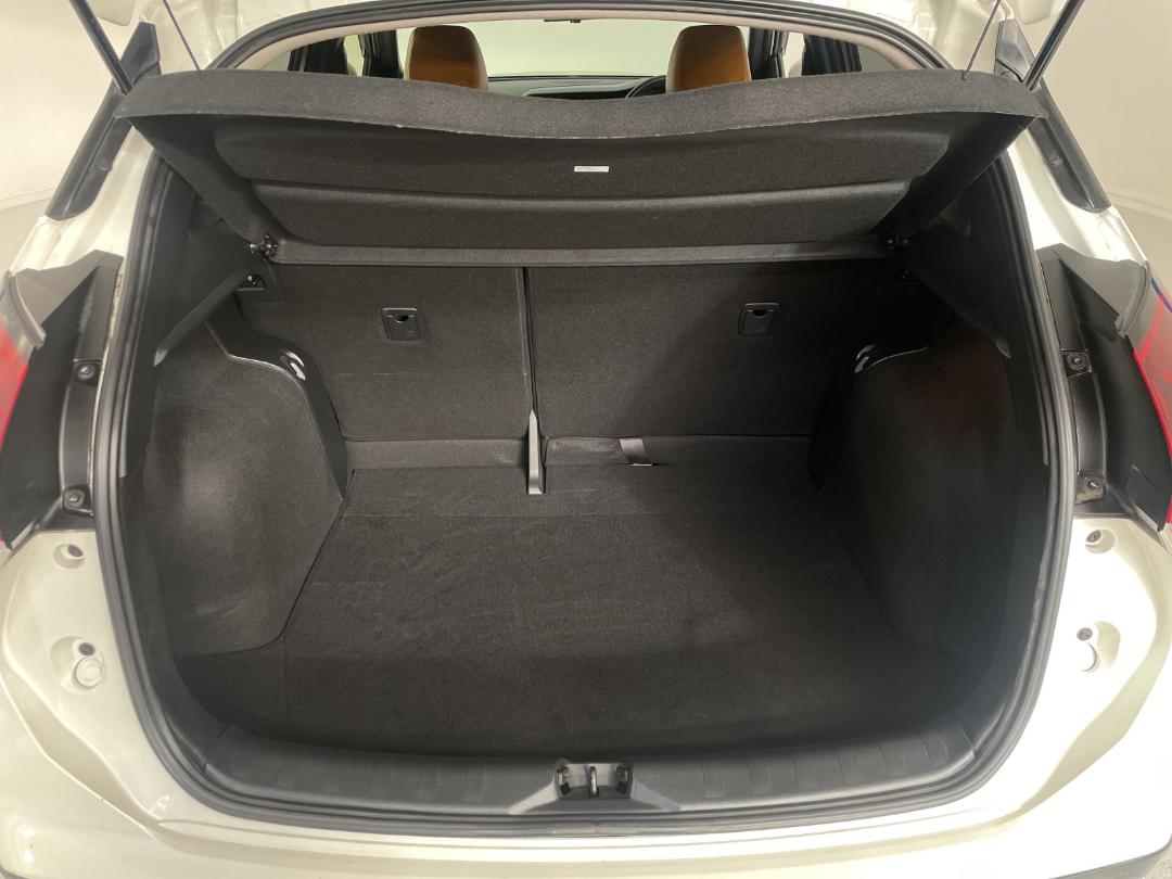 Photo '14' of Nissan Kicks Photo '14' of Nissan Kicks