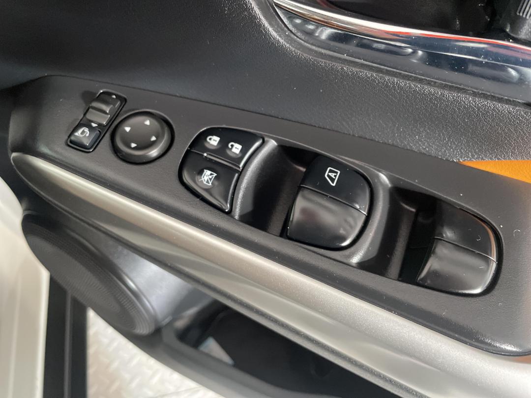 Photo '23' of Nissan Kicks Photo '23' of Nissan Kicks