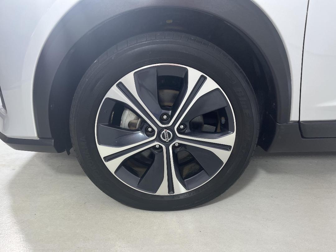 Photo '10' of Nissan Kicks Photo '10' of Nissan Kicks