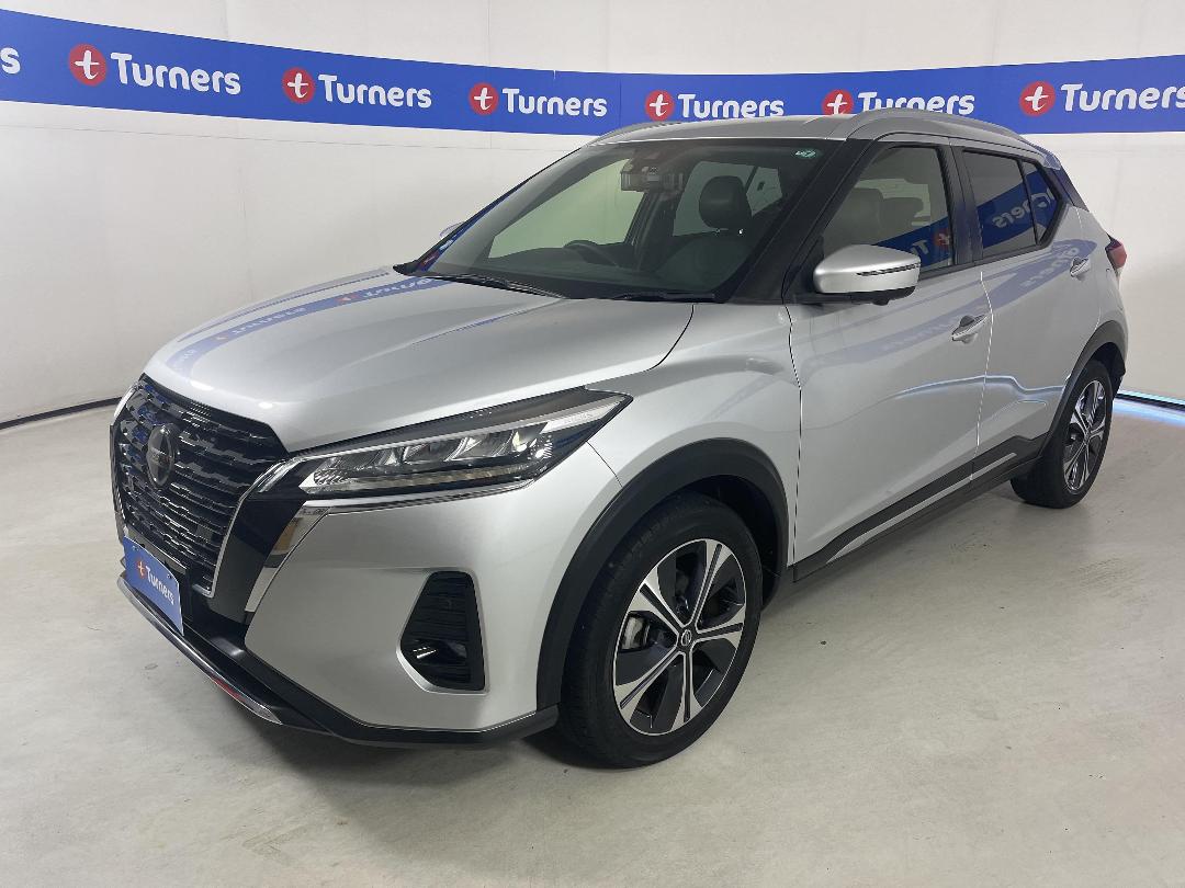 Photo '4' of Nissan Kicks Photo '4' of Nissan Kicks