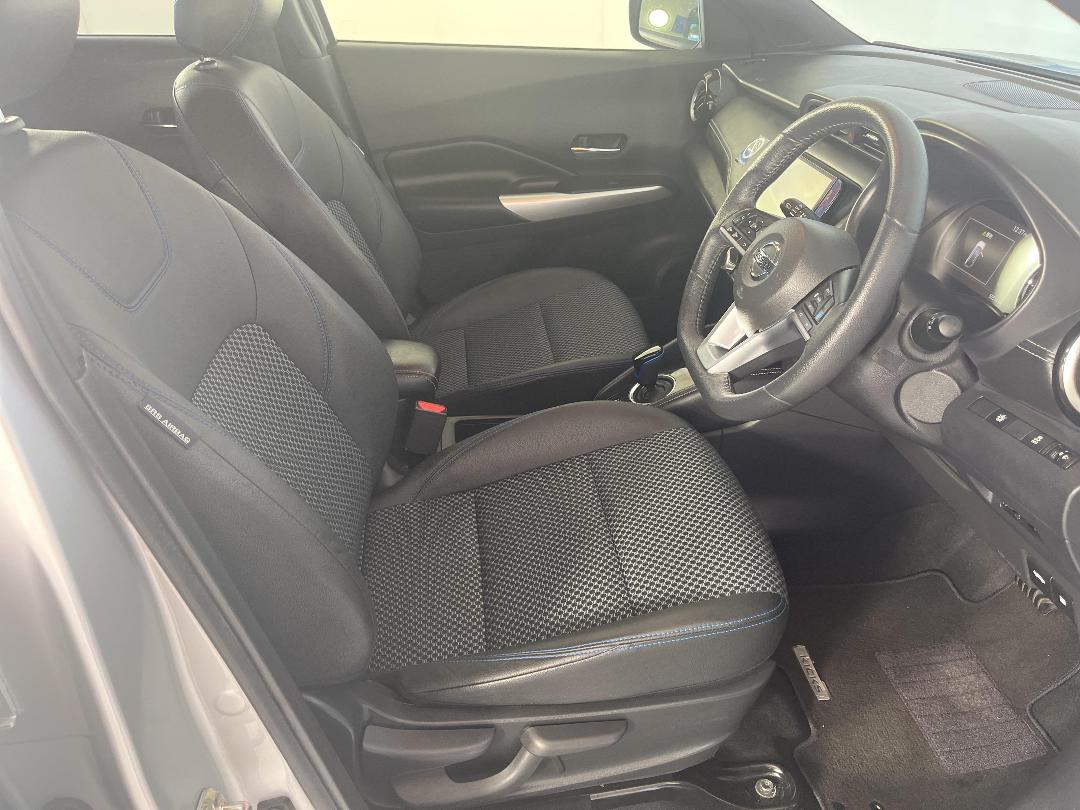 Photo '16' of Nissan Kicks Photo '16' of Nissan Kicks