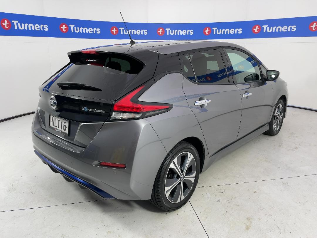 Photo '7' of Nissan Leaf