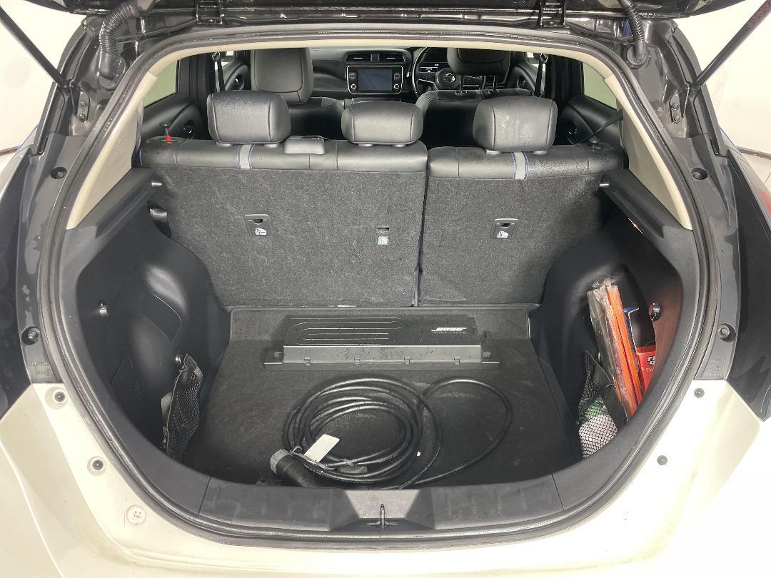 Photo '14' of Nissan Leaf