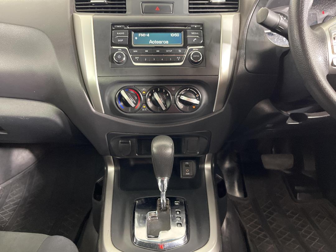 Photo '18' of Nissan Navara Photo '18' of Nissan Navara