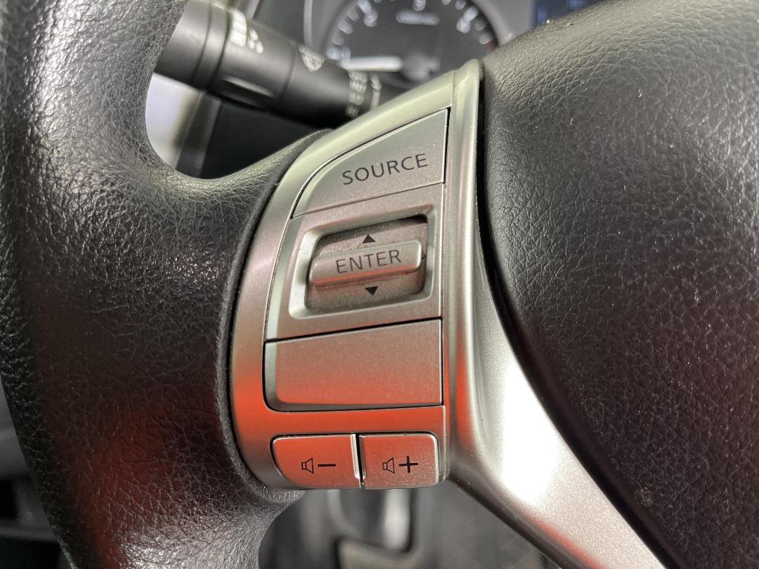 Photo '25' of Nissan Navara Photo '25' of Nissan Navara