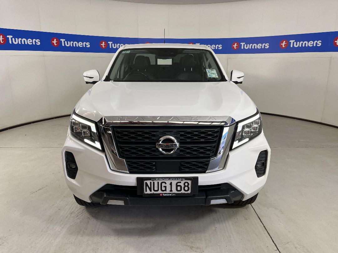 Photo '2' of Nissan Navara