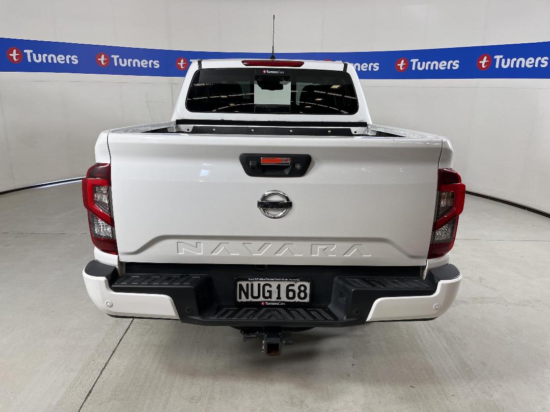 Photo '6' of Nissan Navara