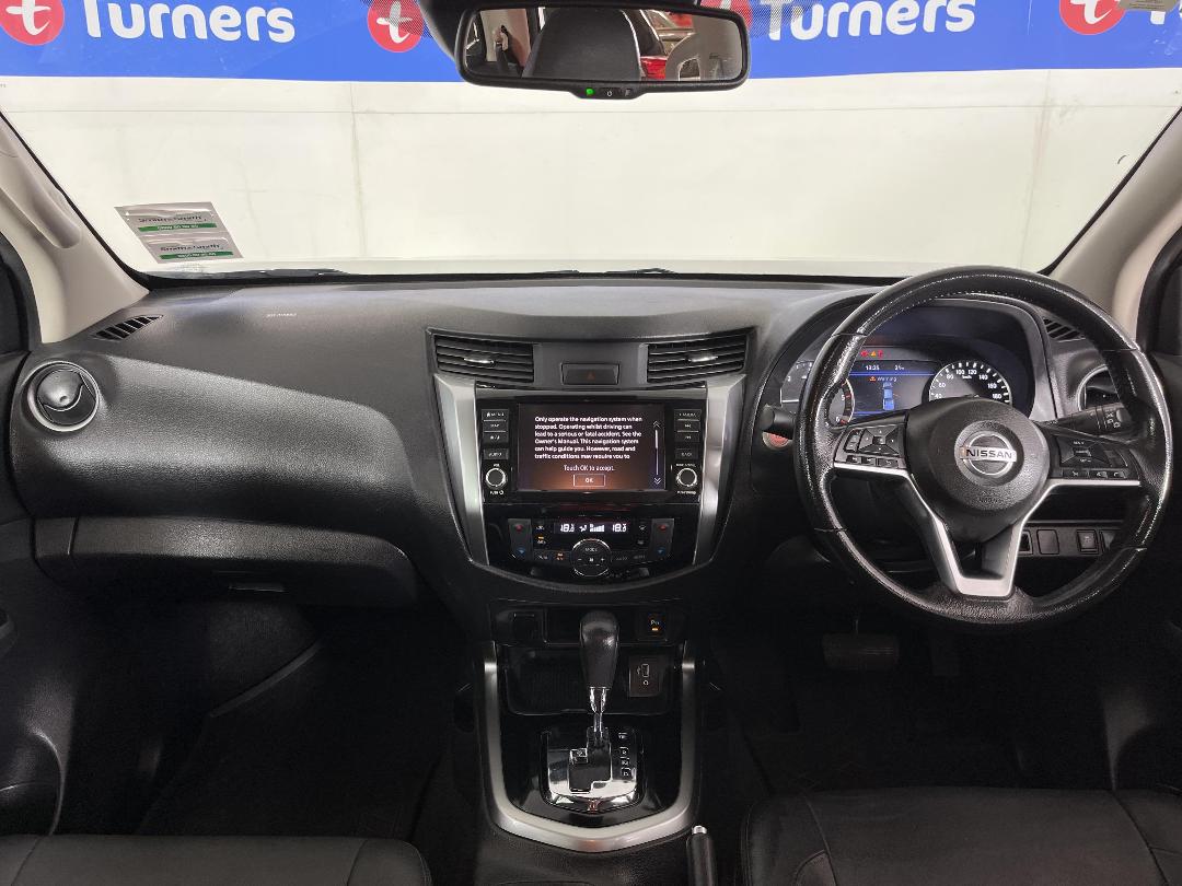 Photo '17' of Nissan Navara