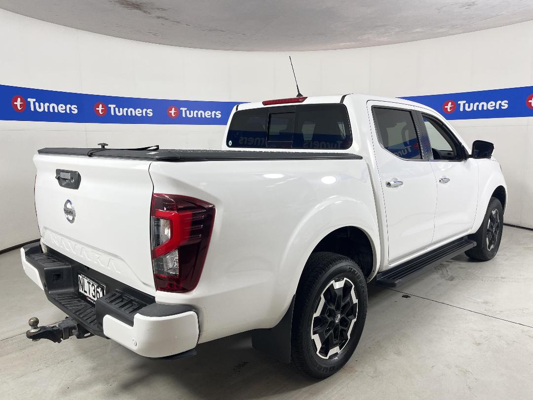 Photo '7' of Nissan Navara