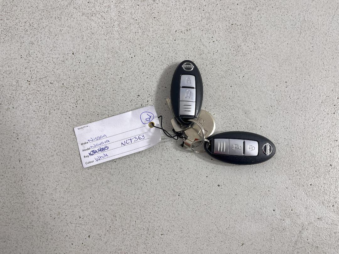 Photo '22' of Nissan Navara