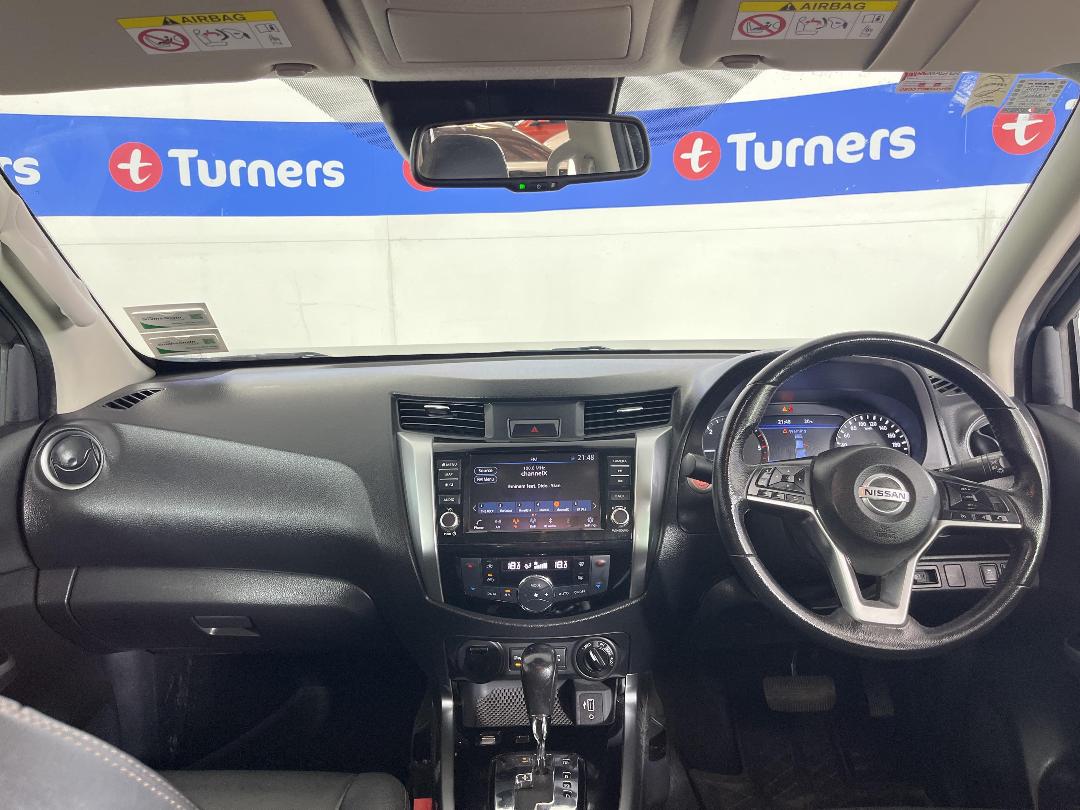 Photo '17' of Nissan Navara