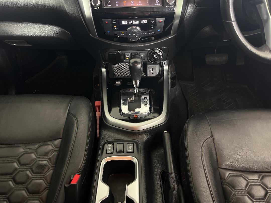 Photo '23' of Nissan Navara