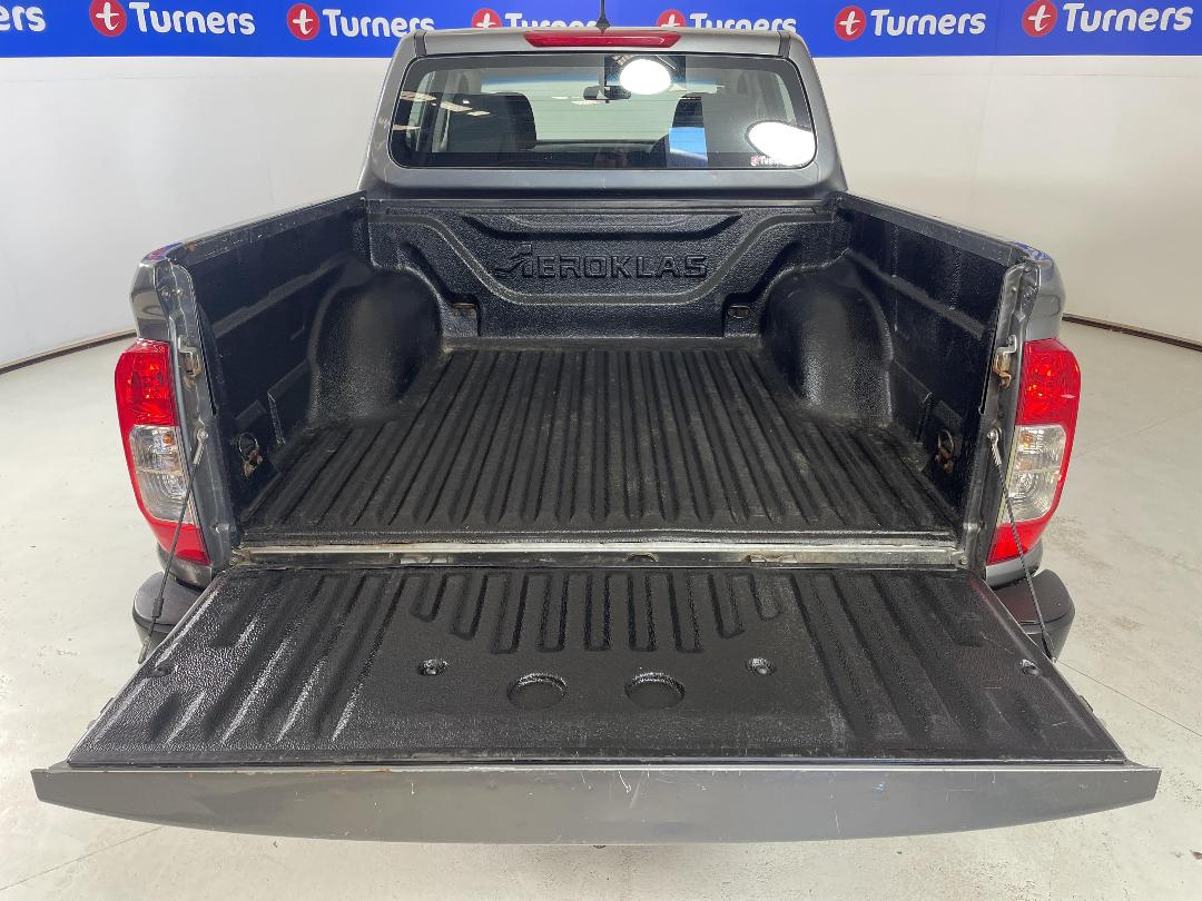 Photo '14' of Nissan Navara Photo '14' of Nissan Navara