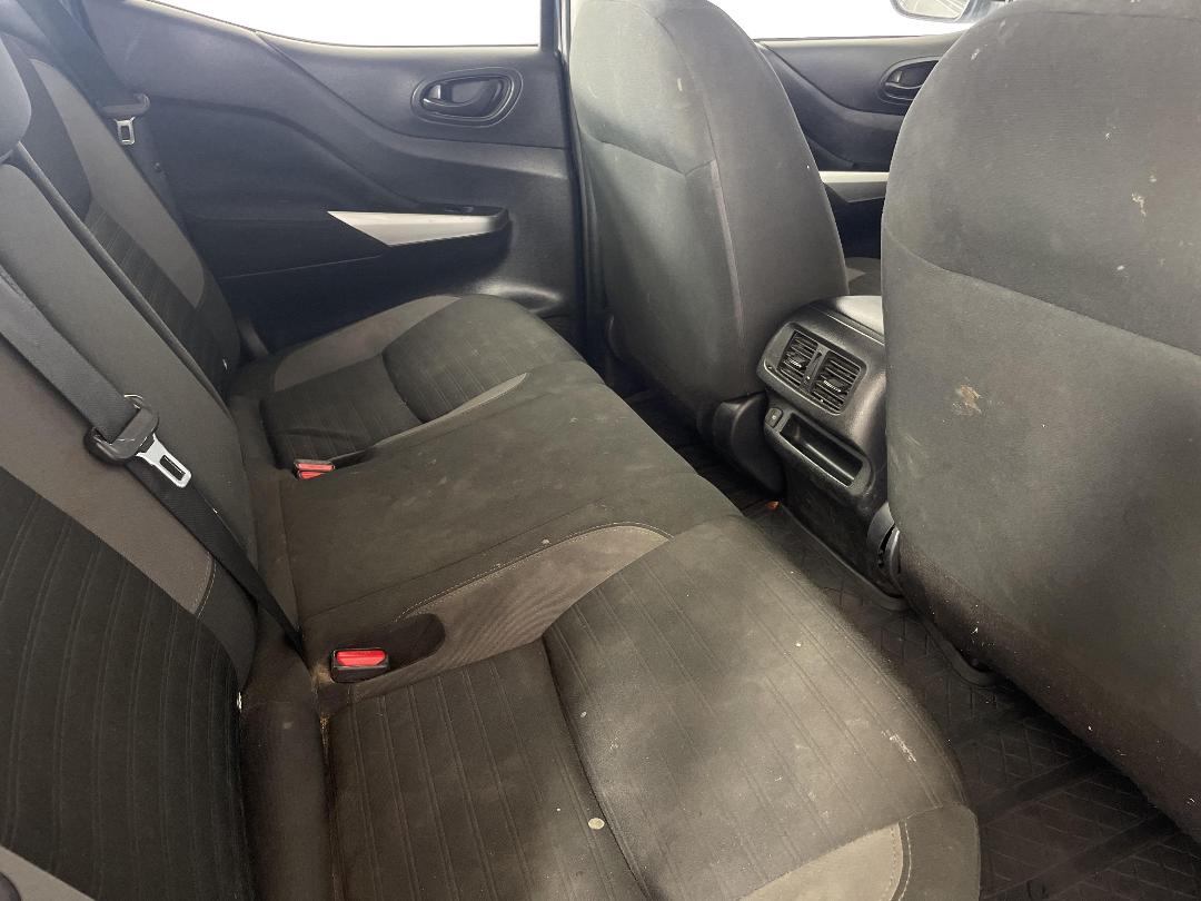 Photo '20' of Nissan Navara Photo '20' of Nissan Navara