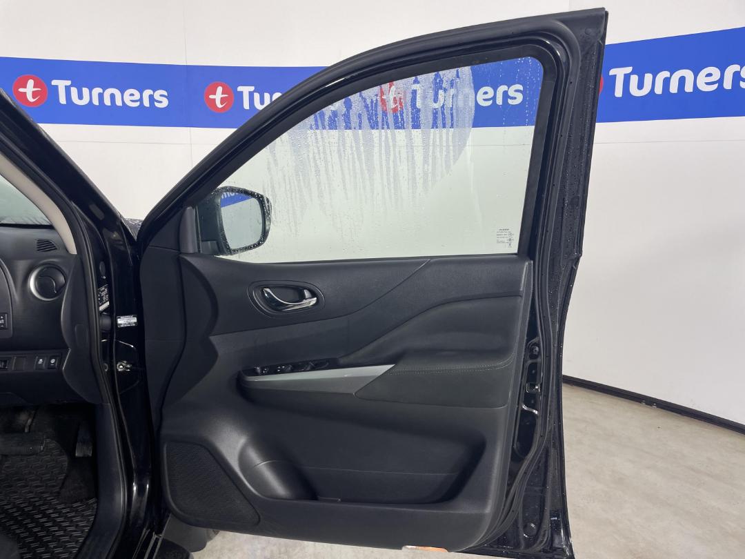 Used Nissan Navara ST 2021 North Shore at Turners Cars 25110968