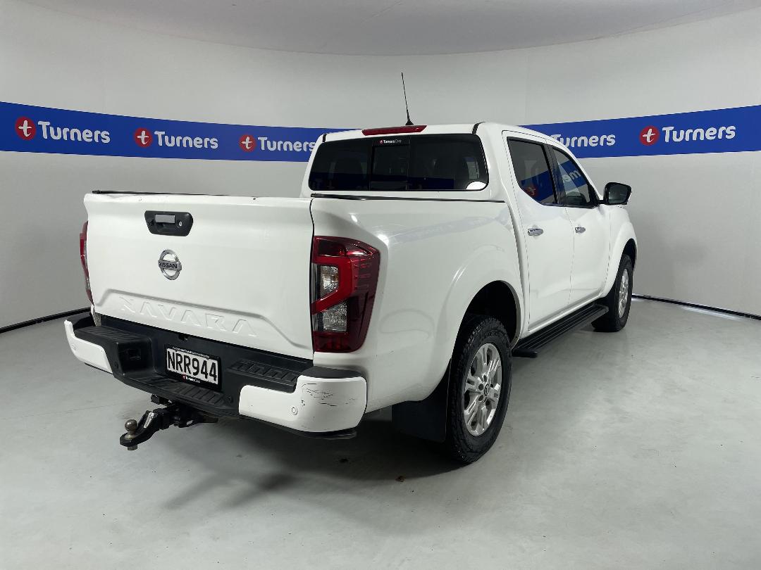 Photo '7' of Nissan Navara