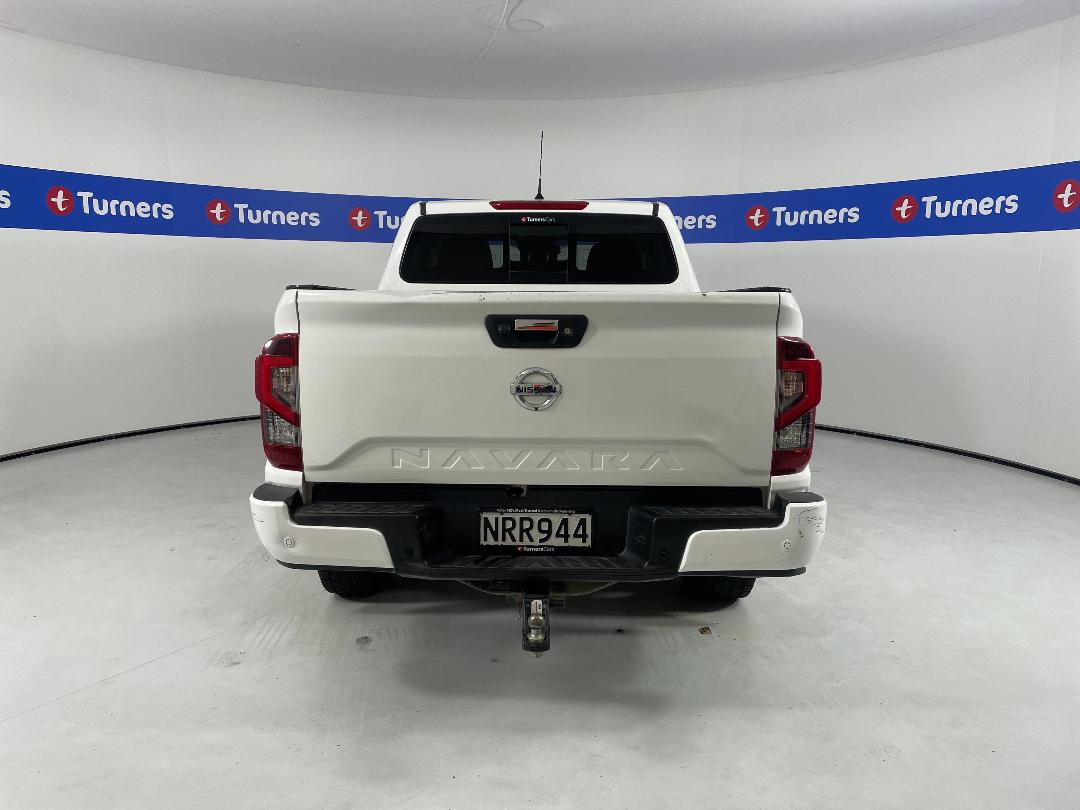 Photo '6' of Nissan Navara