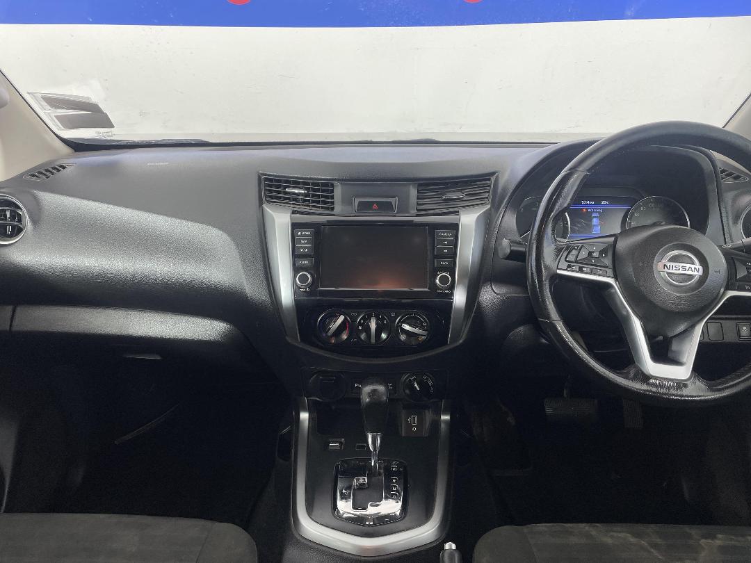 Photo '17' of Nissan Navara