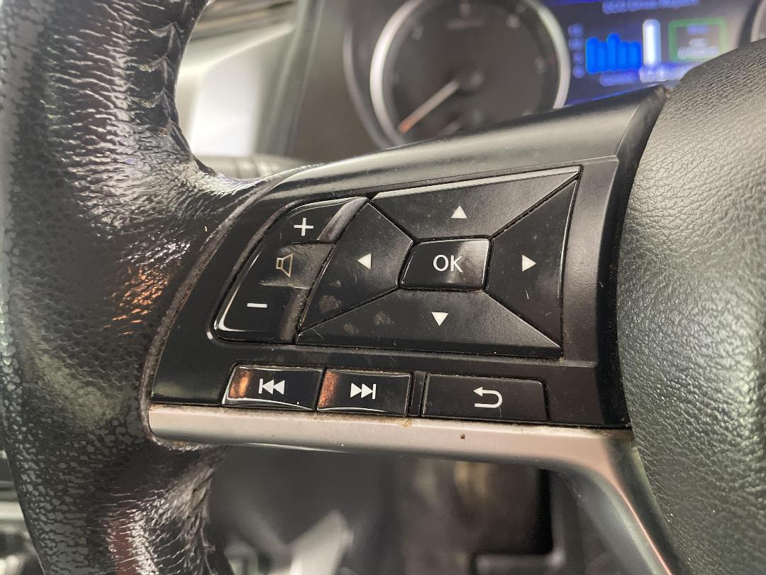 Photo '23' of Nissan Navara