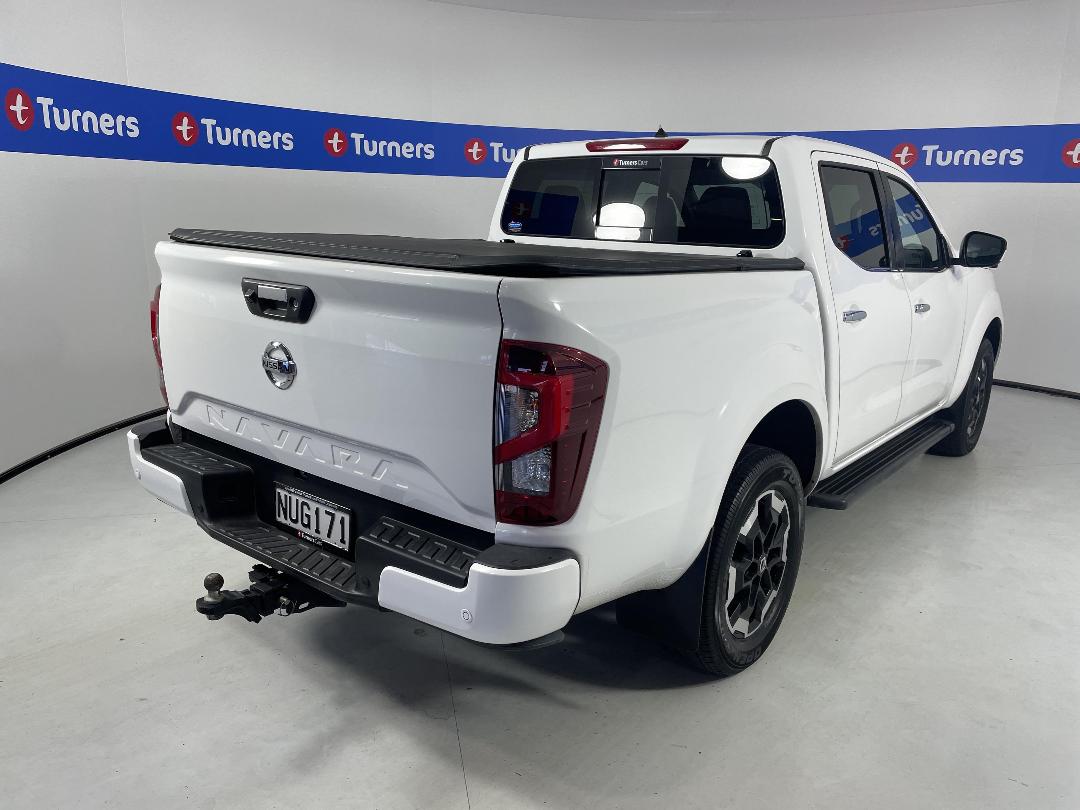 Photo '7' of Nissan Navara