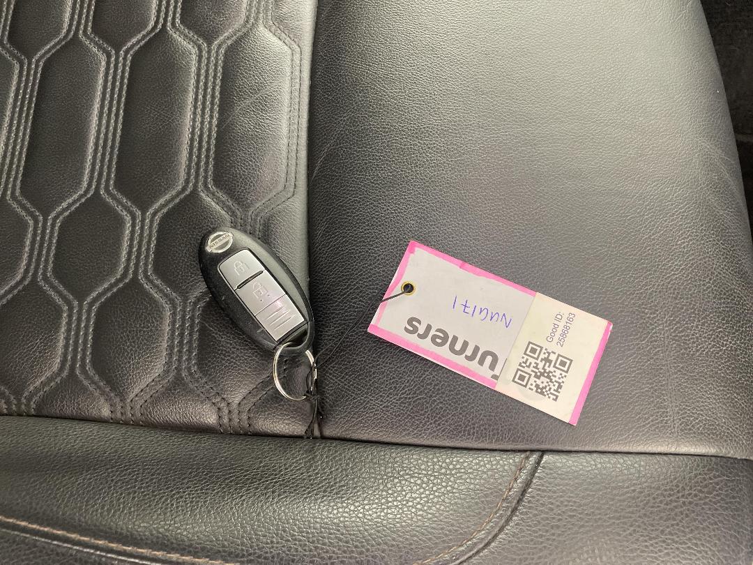 Photo '22' of Nissan Navara