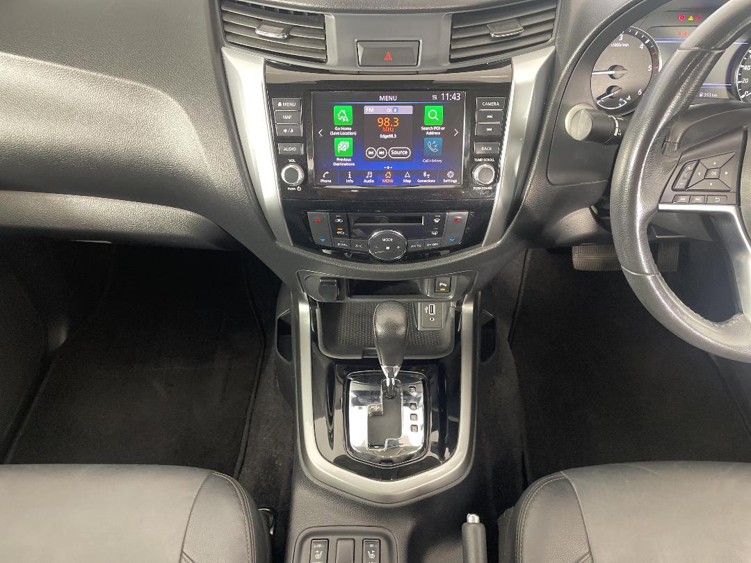 Photo '18' of Nissan Navara