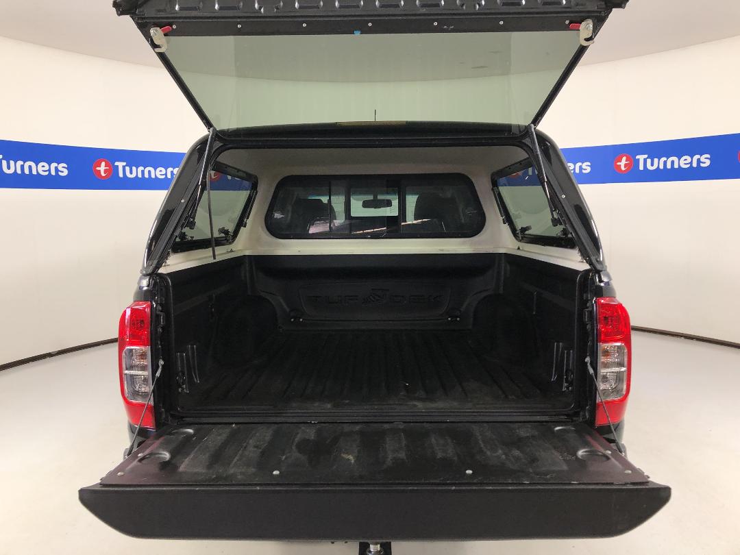 Photo '14' of Nissan Navara