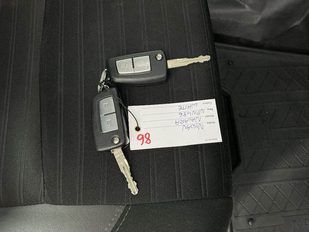 Photo '22' of Nissan Navara