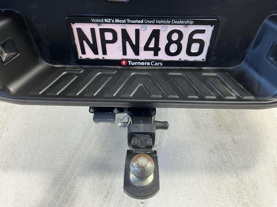 Photo '30' of Nissan Navara