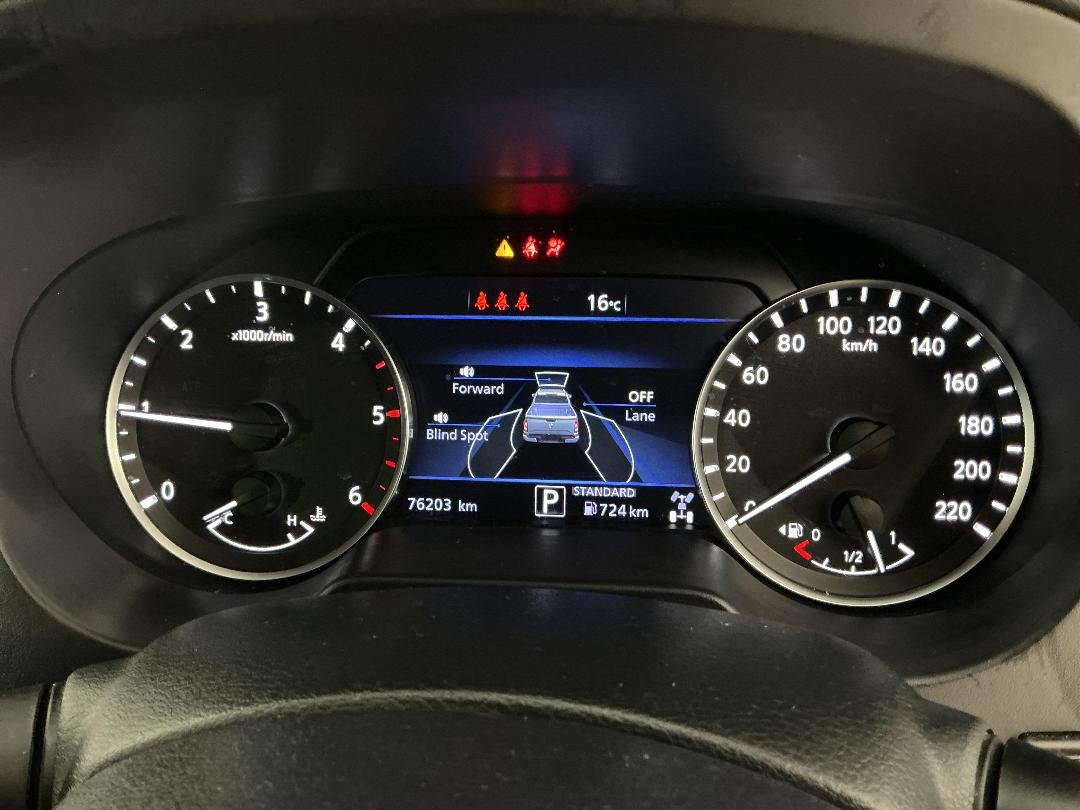 Photo '21' of Nissan Navara Photo '21' of Nissan Navara