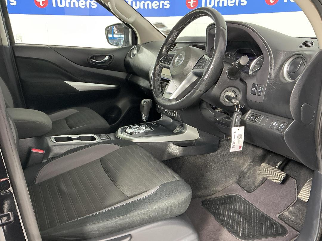 Photo '16' of Nissan Navara Photo '16' of Nissan Navara